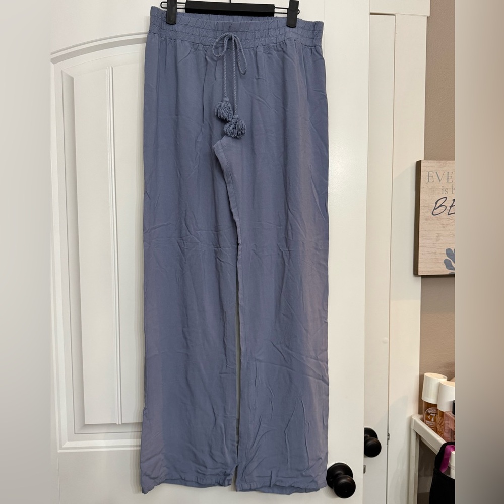 Boutique lightweight pull on pants